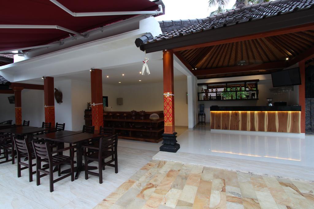 Hotel Melamun Lovina Beach Extérieur photo