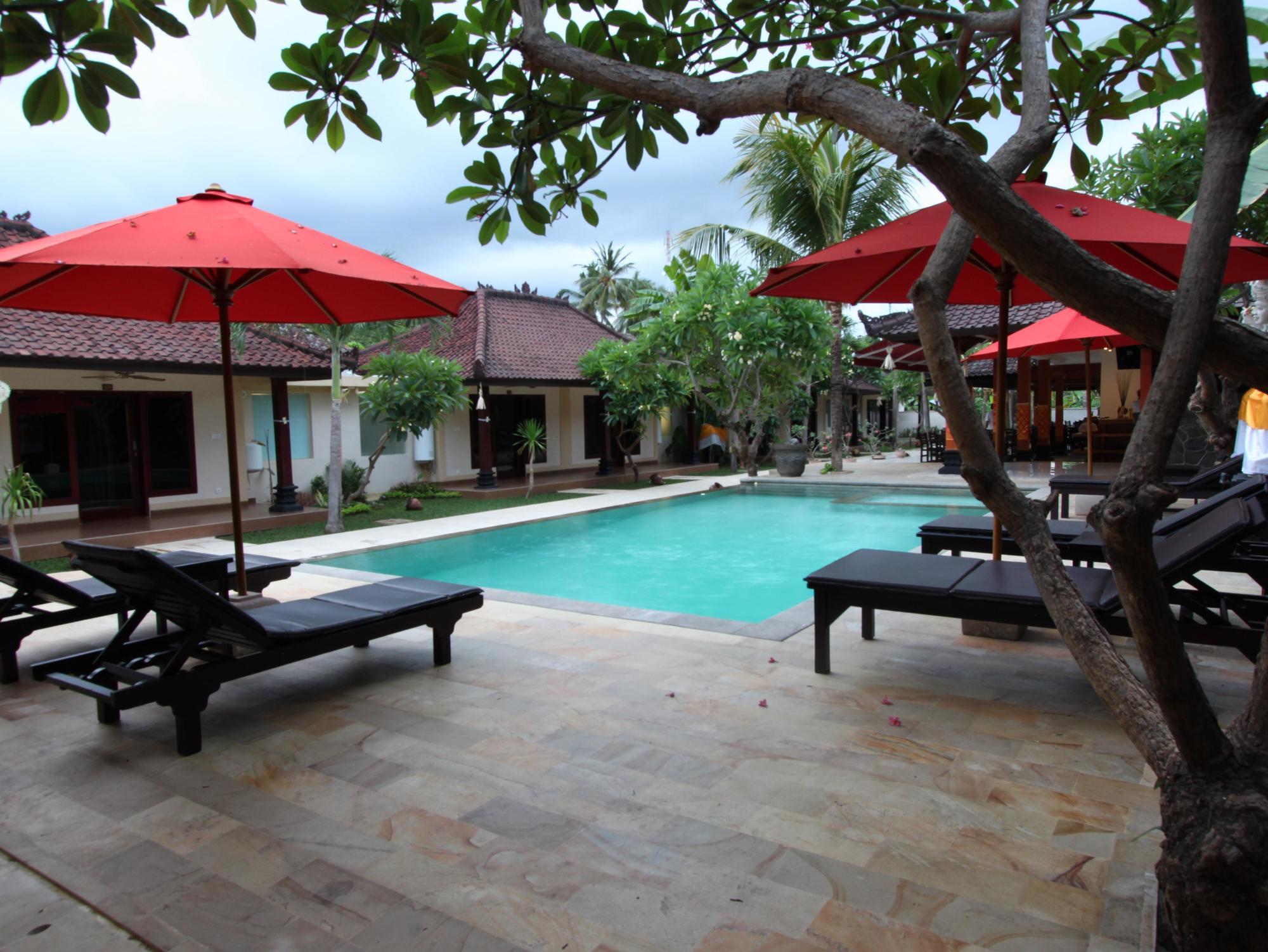 Hotel Melamun Lovina Beach Extérieur photo
