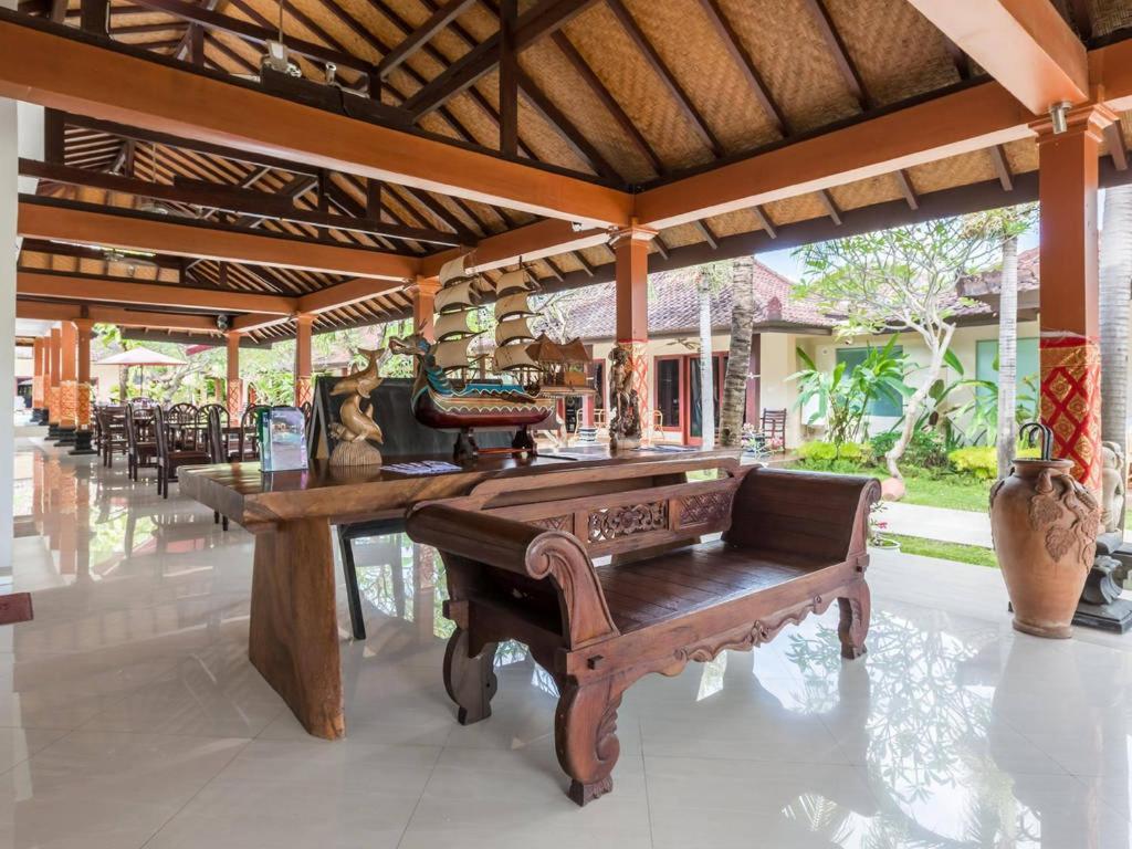 Hotel Melamun Lovina Beach Chambre photo